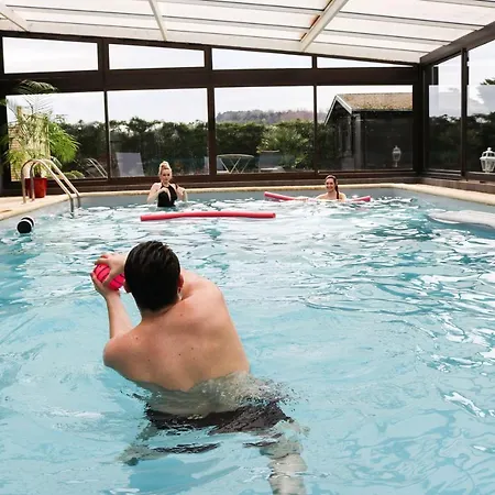 Akoa Bed & Breakfast Isques