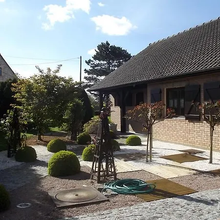 Akoa Bed & Breakfast 4*