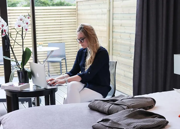 Bed & Breakfast Akoa Isques